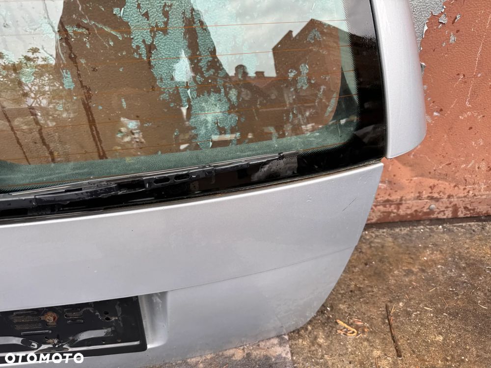 Klapa bagażnika Volkswagen Bora kolor LA7W OE - 2