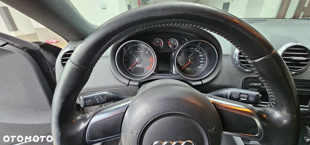 Audi TT Coupé 2.0 TDI Quattro - 5