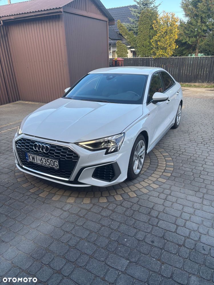 Audi A3 Limousine 35 TDI S tronic S line - 1