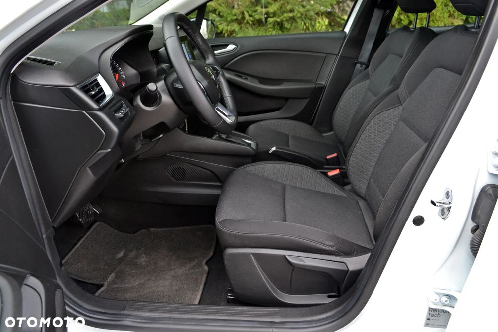 Renault Clio - 17