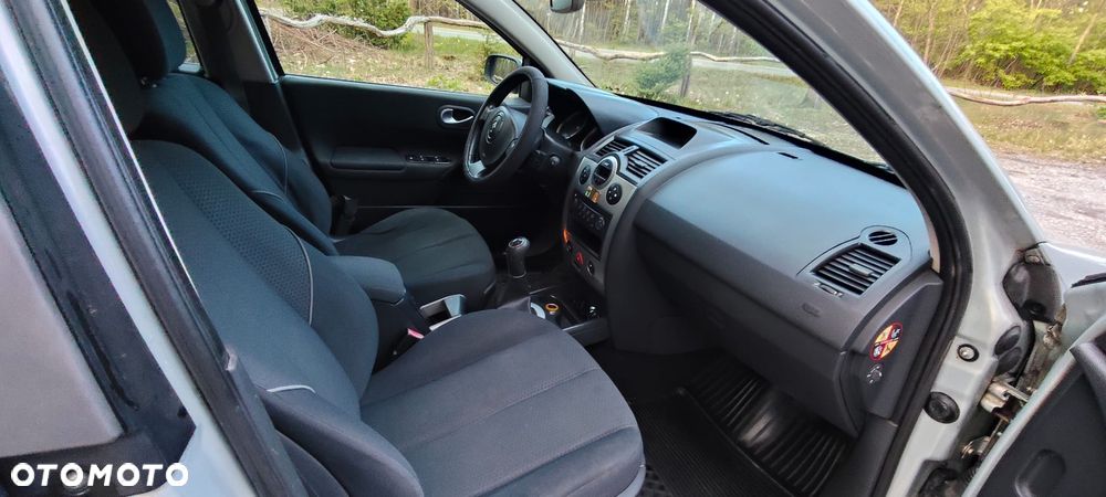 Renault Megane 1.6 Luxe Dynamique - 12