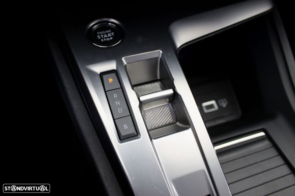 Peugeot 308 SW 1.6 Hybrid Active Pack e-EAT8 - 37