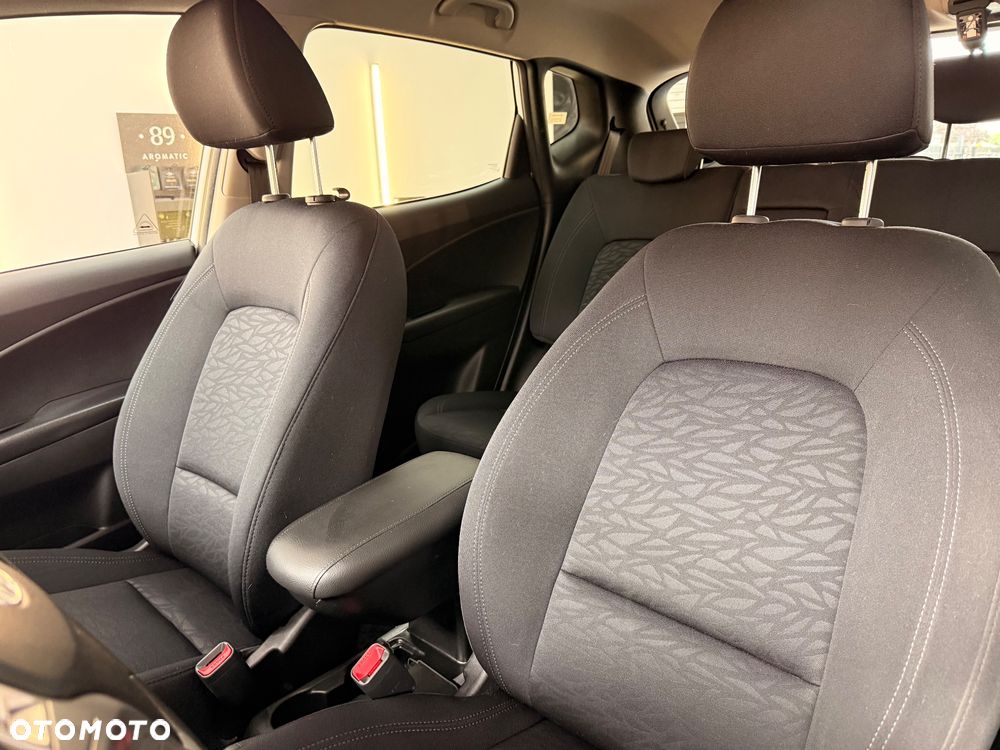 Hyundai ix20 1.6 BlueDrive Classic + - 23