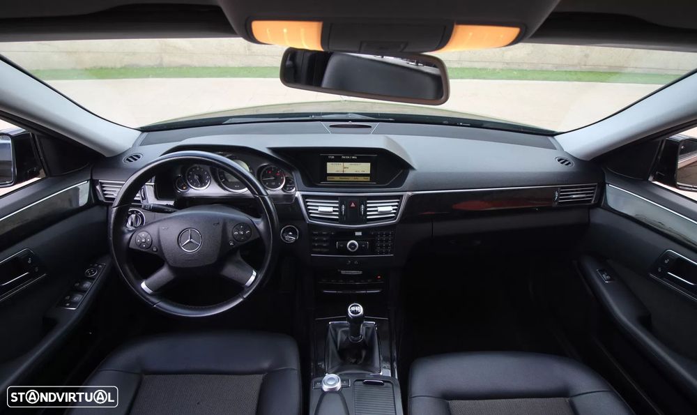 Mercedes-Benz E 250 BlueTEC Avantgarde - 43