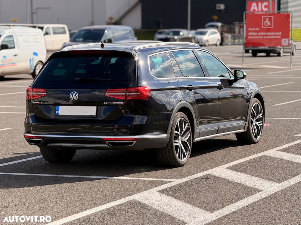 Volkswagen Passat - 2