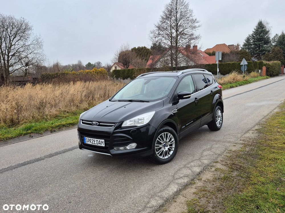 Ford Kuga 2.0 TDCi 2x4 Titanium - 3