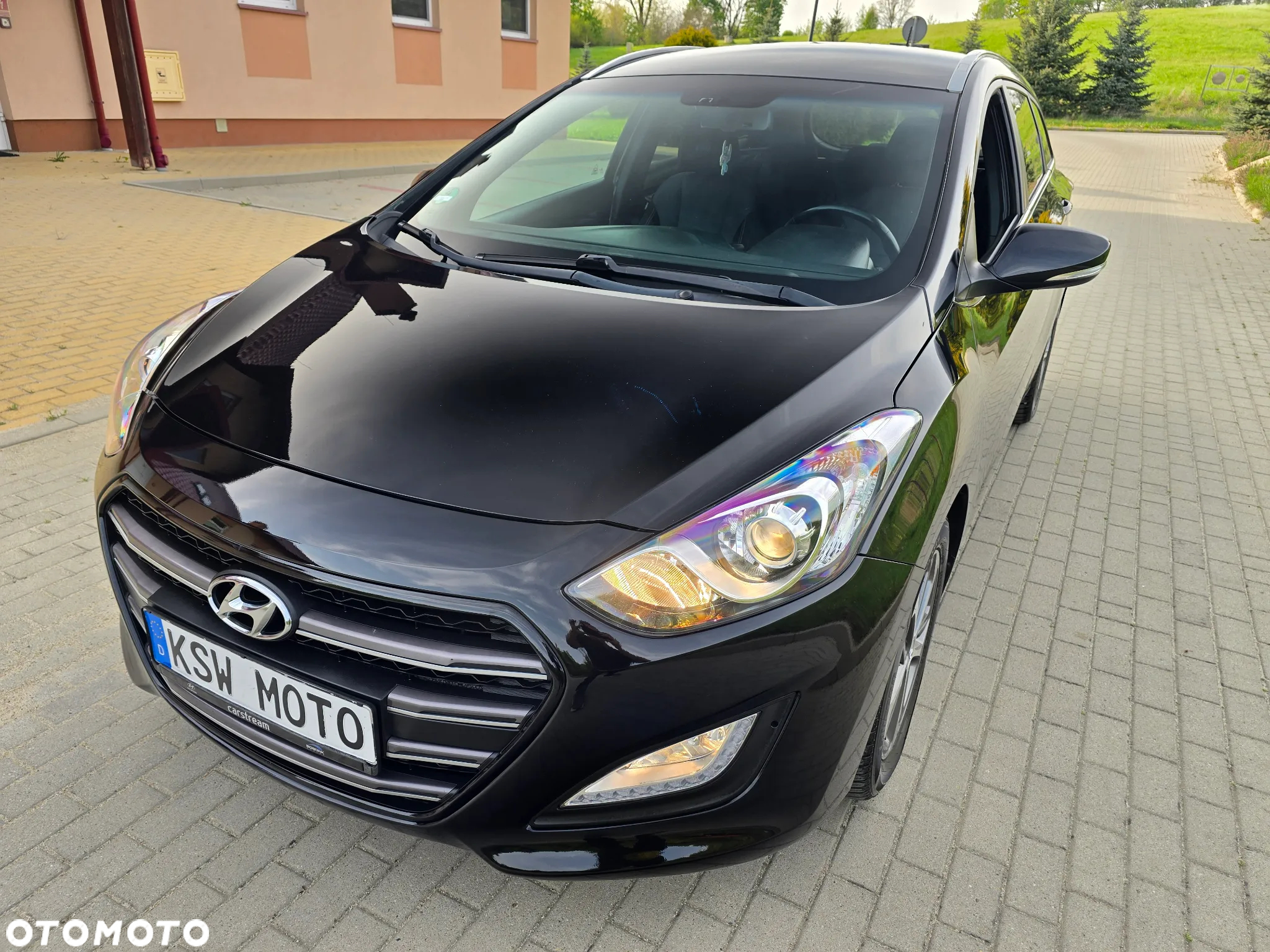 Hyundai i30 Kombi 1.4 Family - 14