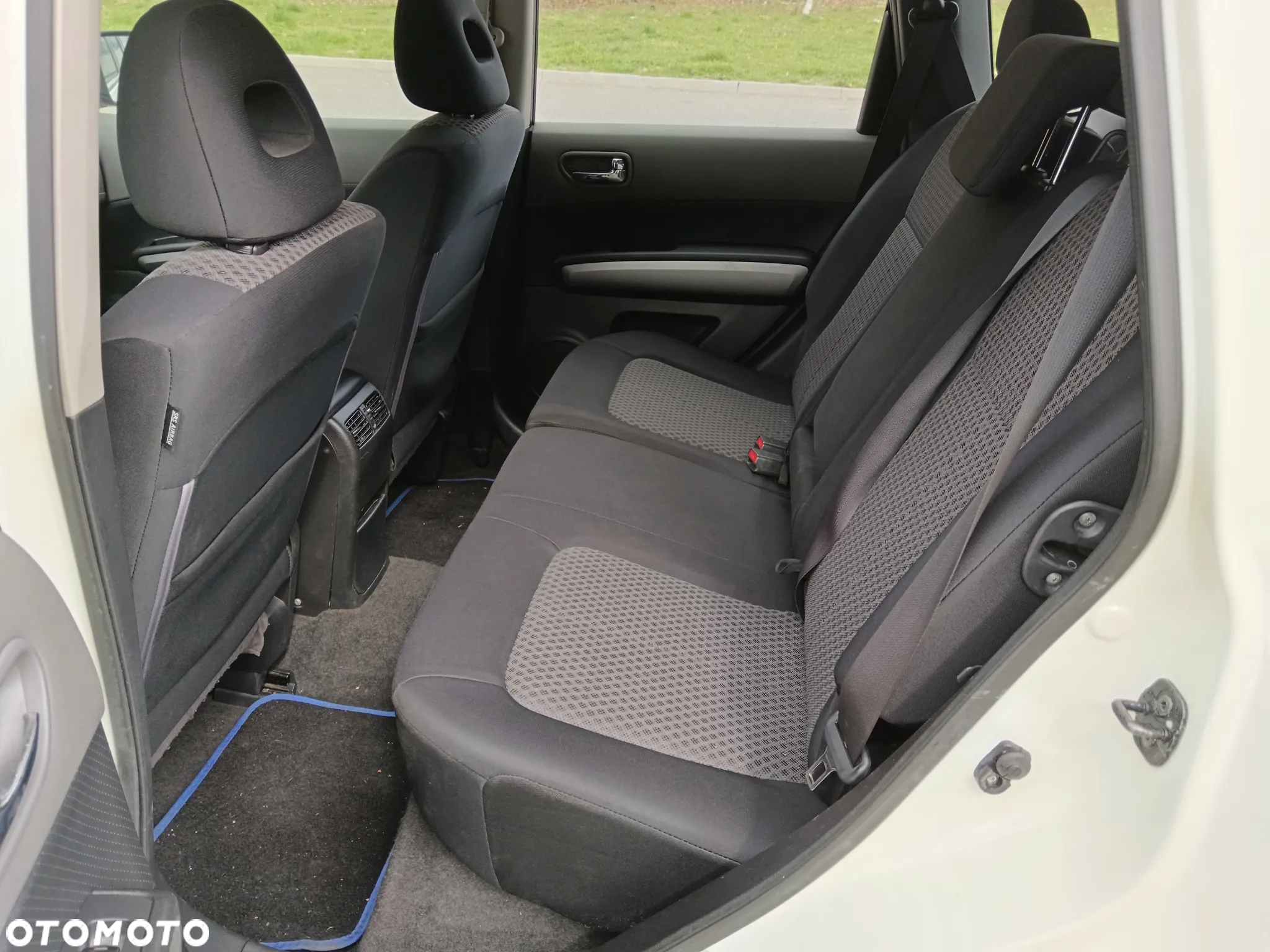 Nissan X-Trail 2.0 dCi 4x4 DPF Platinum - 16