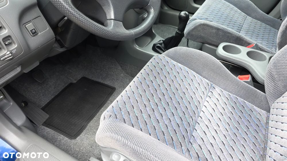 Honda CR-V - 25
