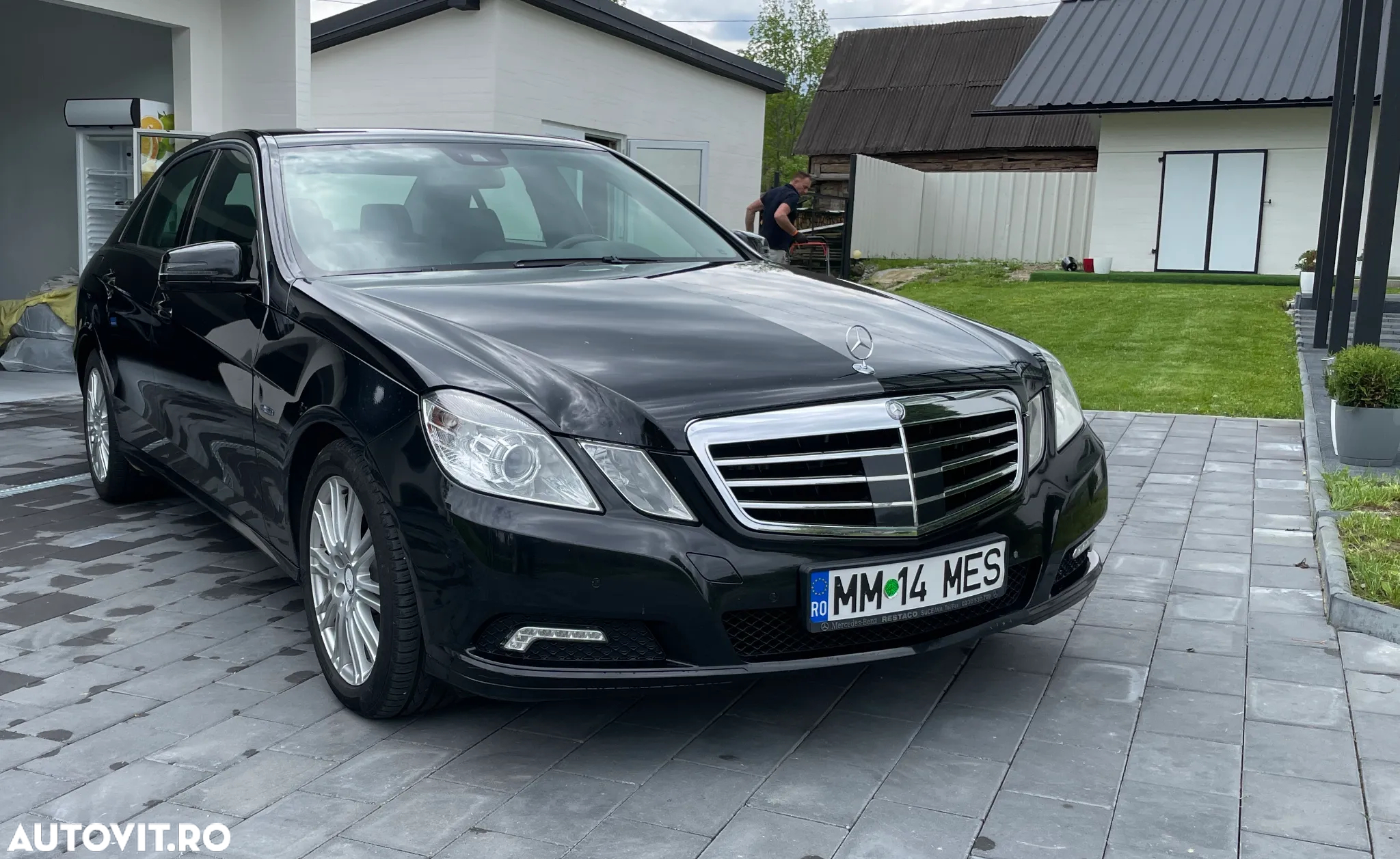 Mercedes-Benz E 350 CDI BlueEfficiency 4Matic - 4
