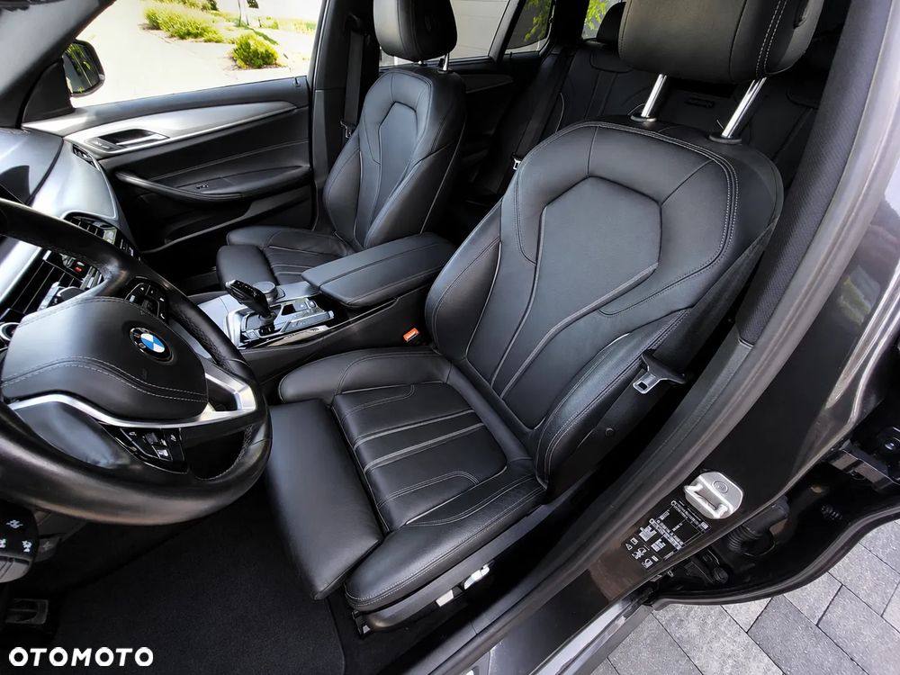 BMW Seria 5 520d xDrive M Sport Edition - 8