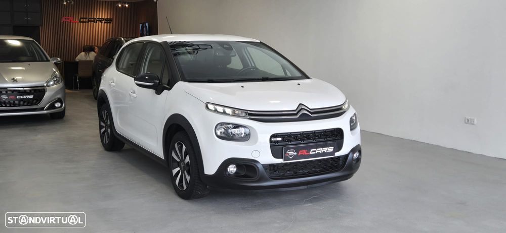 Citroën C3 1.2 PureTech Shine - 2
