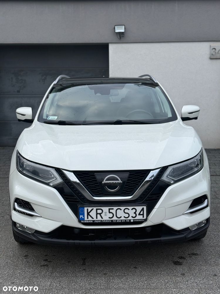 Nissan Qashqai 1.6 DCi 4x4 Tekna+ - 1