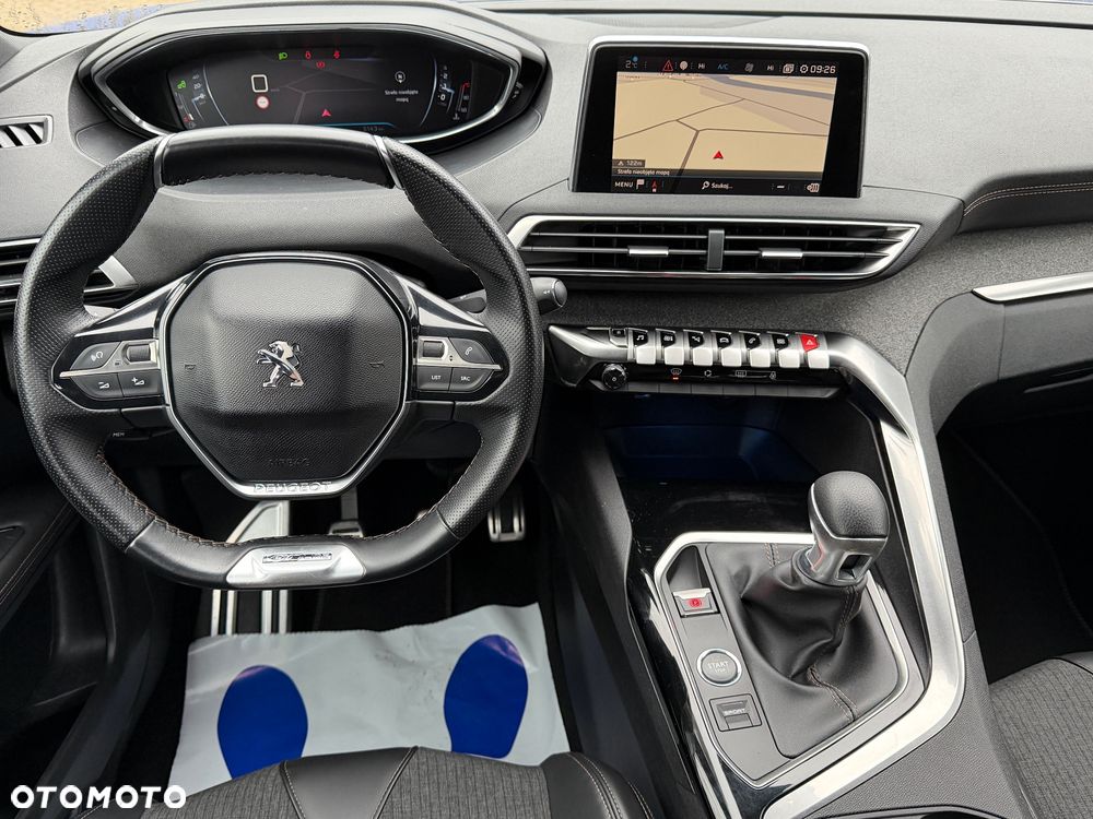Peugeot 3008 - 24