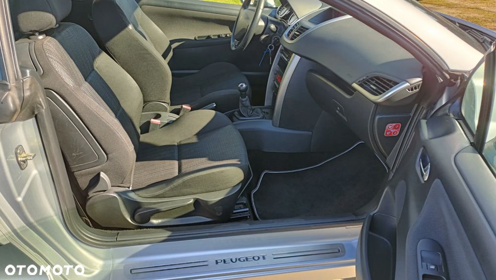 Peugeot 207 CC 120 VTi Platinum - 21