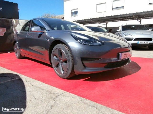 Tesla Model 3 Standard Range Plus RWD - 3