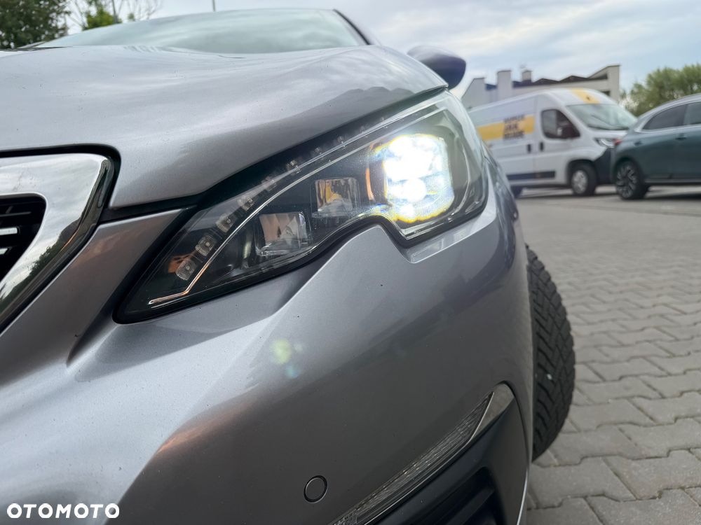 Peugeot 308 - 10