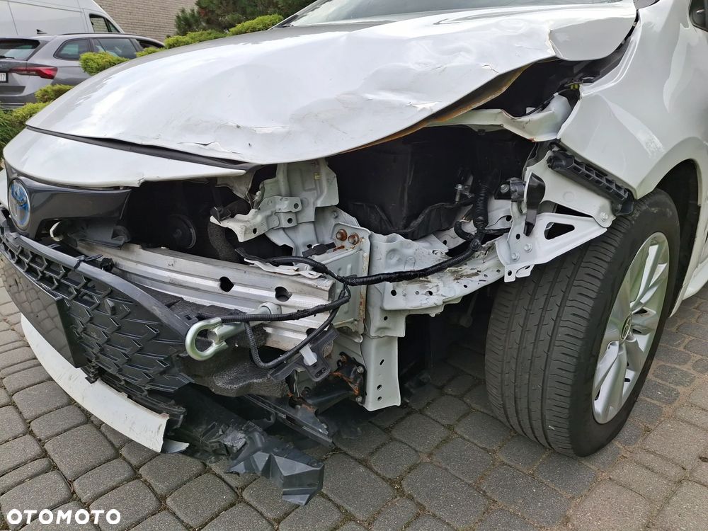 Toyota Camry 2.5 Hybrid Comfort CVT - 7