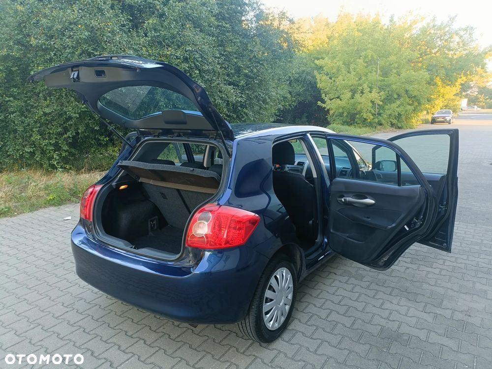 Toyota Auris 1.4 VVT-i - 22