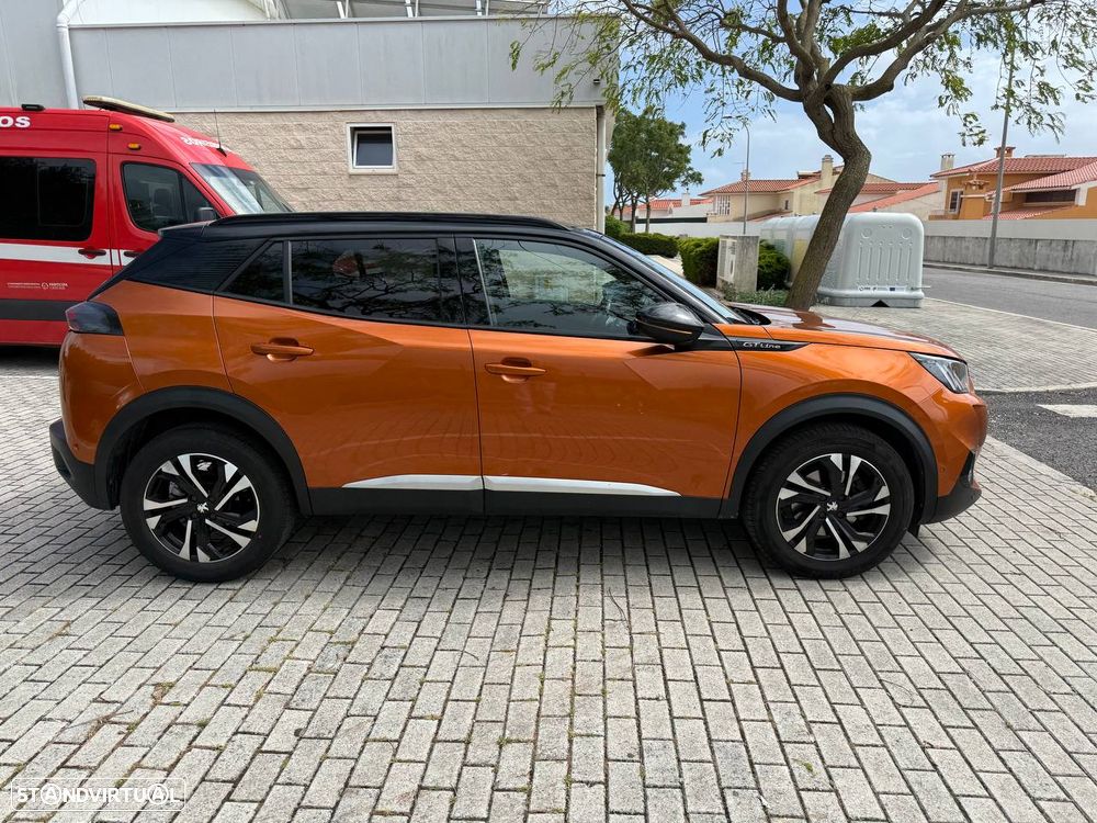 Peugeot 2008 PureTech 155 EAT8 GT Pack - 5