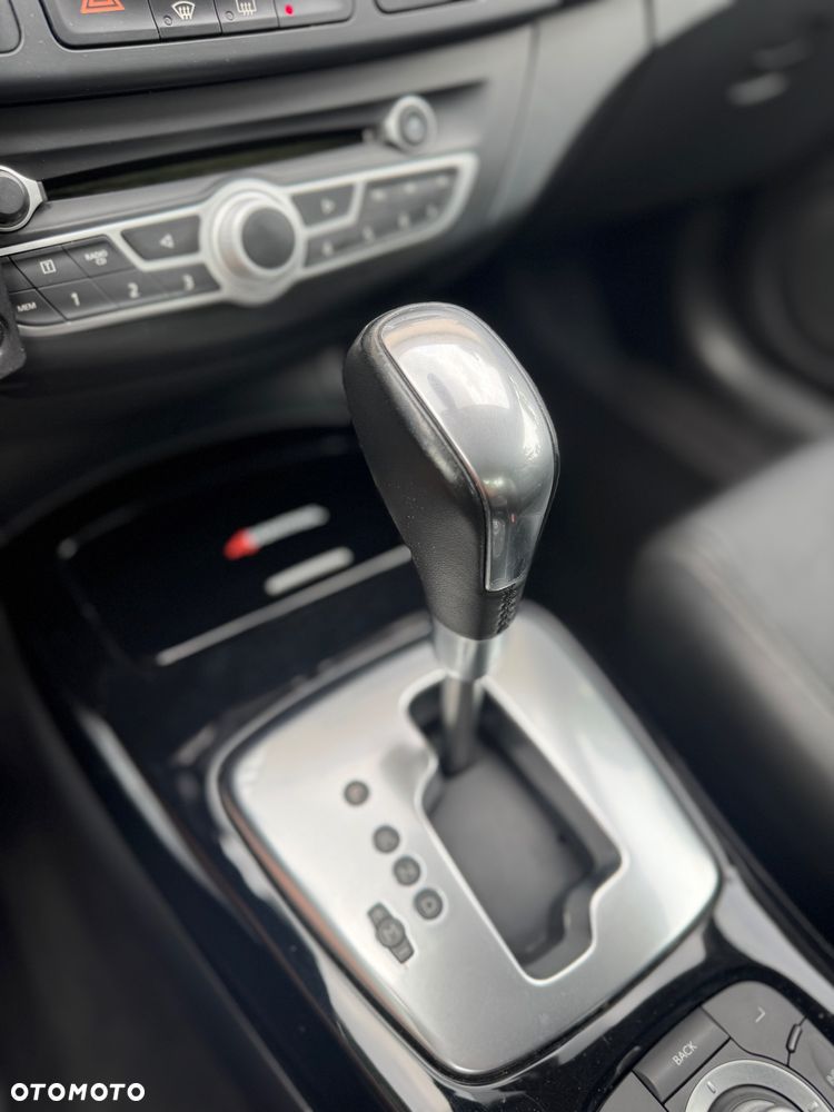 Renault Laguna dCi 175 FAP - 24