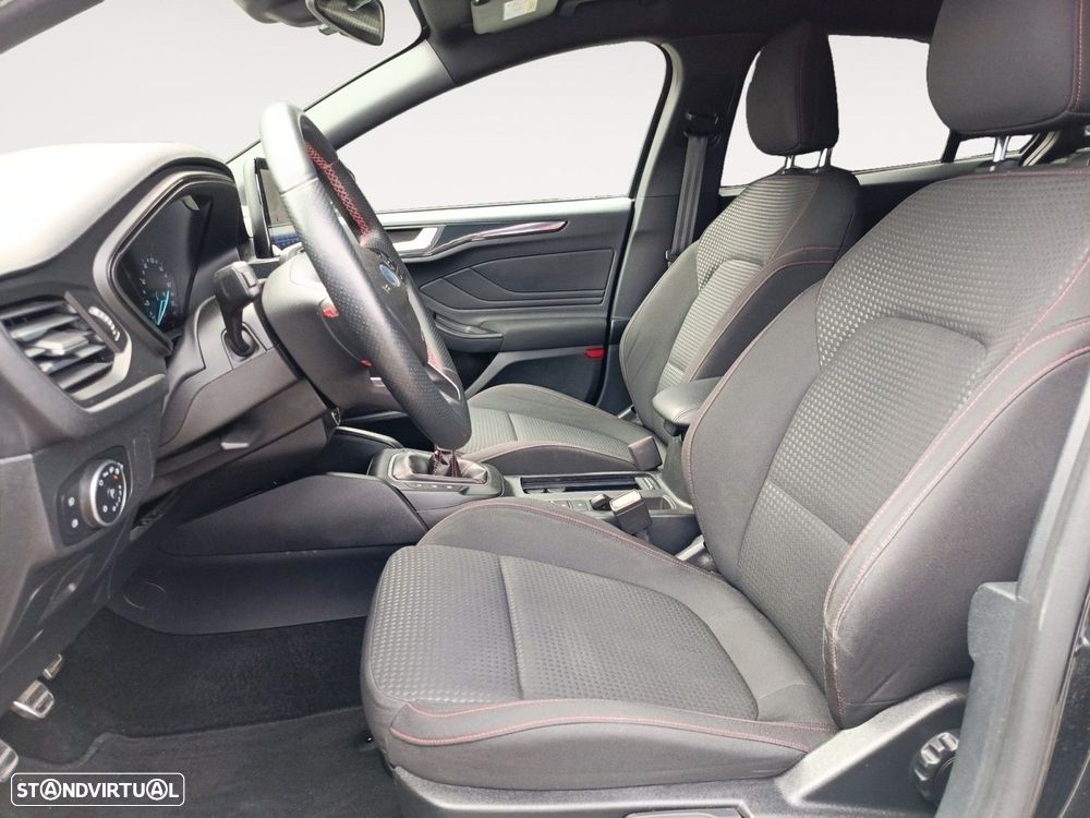 Ford Focus SW 1.5 TDCi EcoBlue ST-Line - 9