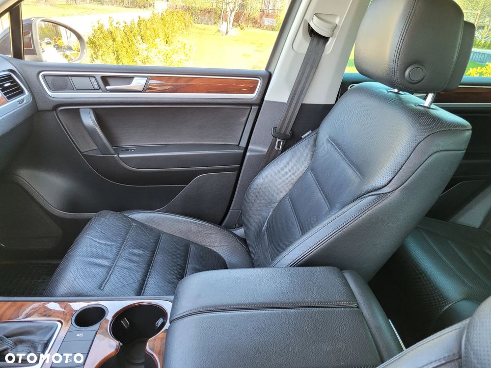 Volkswagen Touareg 3.0 V6 TDI Blue Motion DPF Automatik - 16