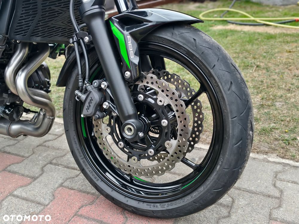 Kawasaki Z 650 - 11