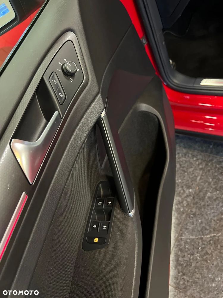 Volkswagen Golf 2.0 TSI BMT GTI Performance DSG - 12