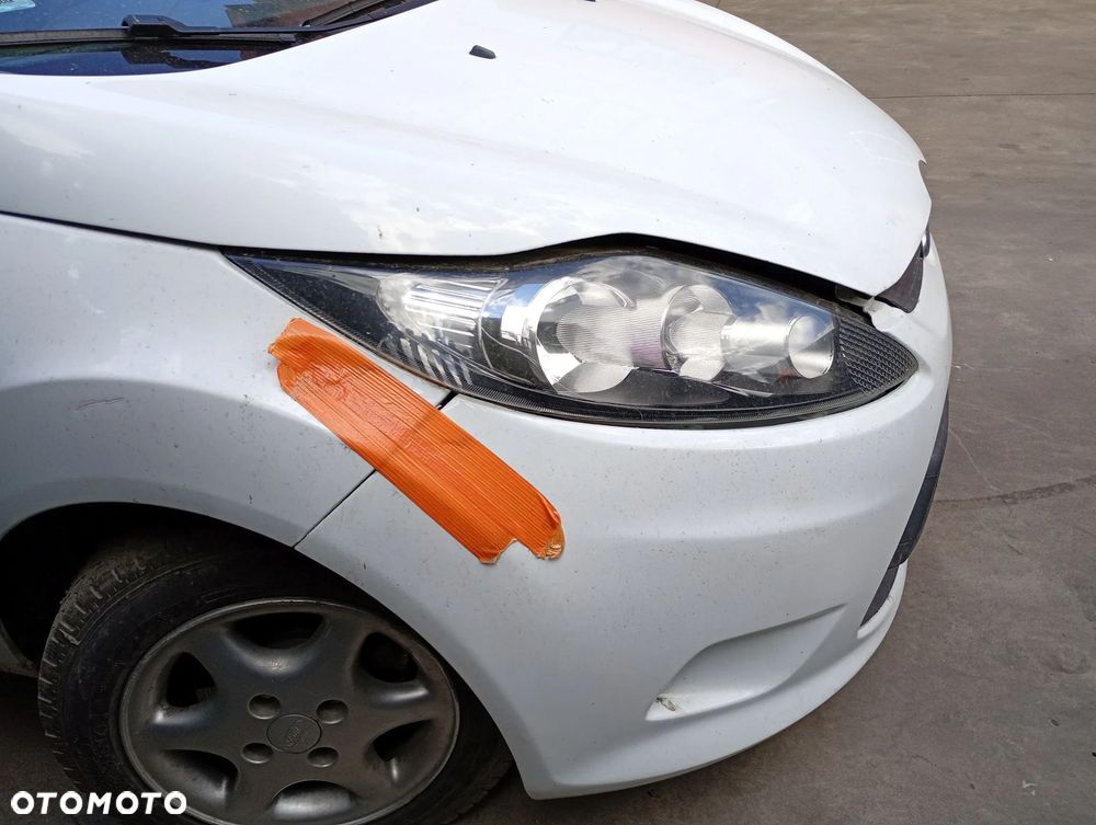FORD FIESTA MK6 MK7 08-12 1.4 TDCI KRATKA NAWIEWU ŚRODKOWA OBUDOWA RADIA - 25