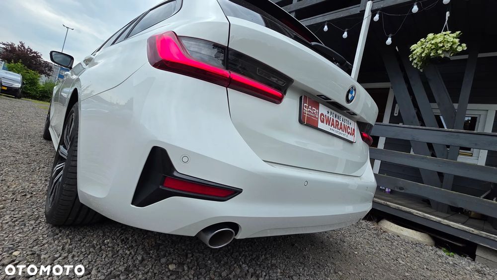BMW Seria 3 318d - 29