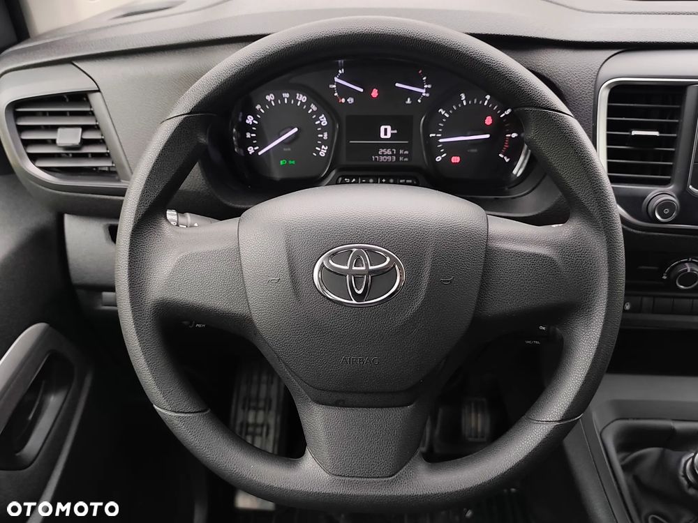 Toyota ProAce - 34