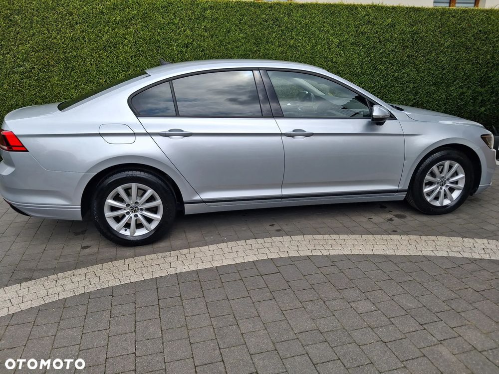 Volkswagen Passat 2.0 TDI EVO Business - 13