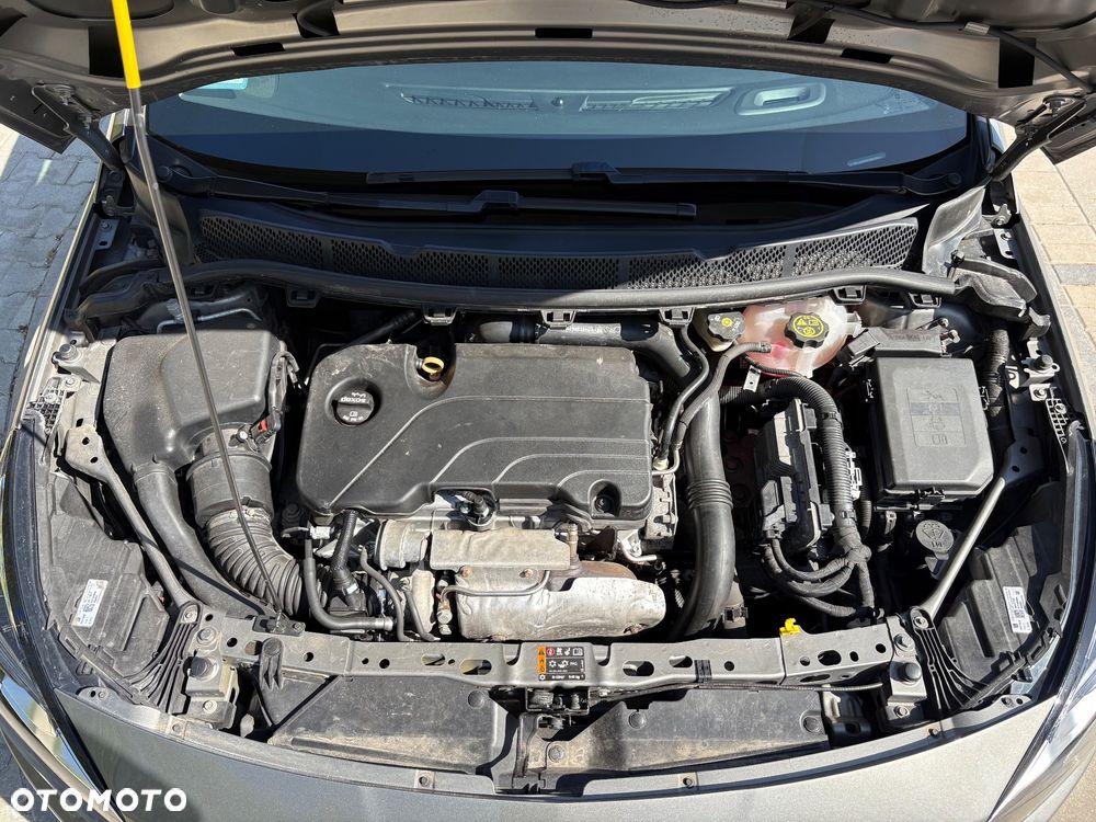 Opel Astra 1.4 T Enjoy - 35