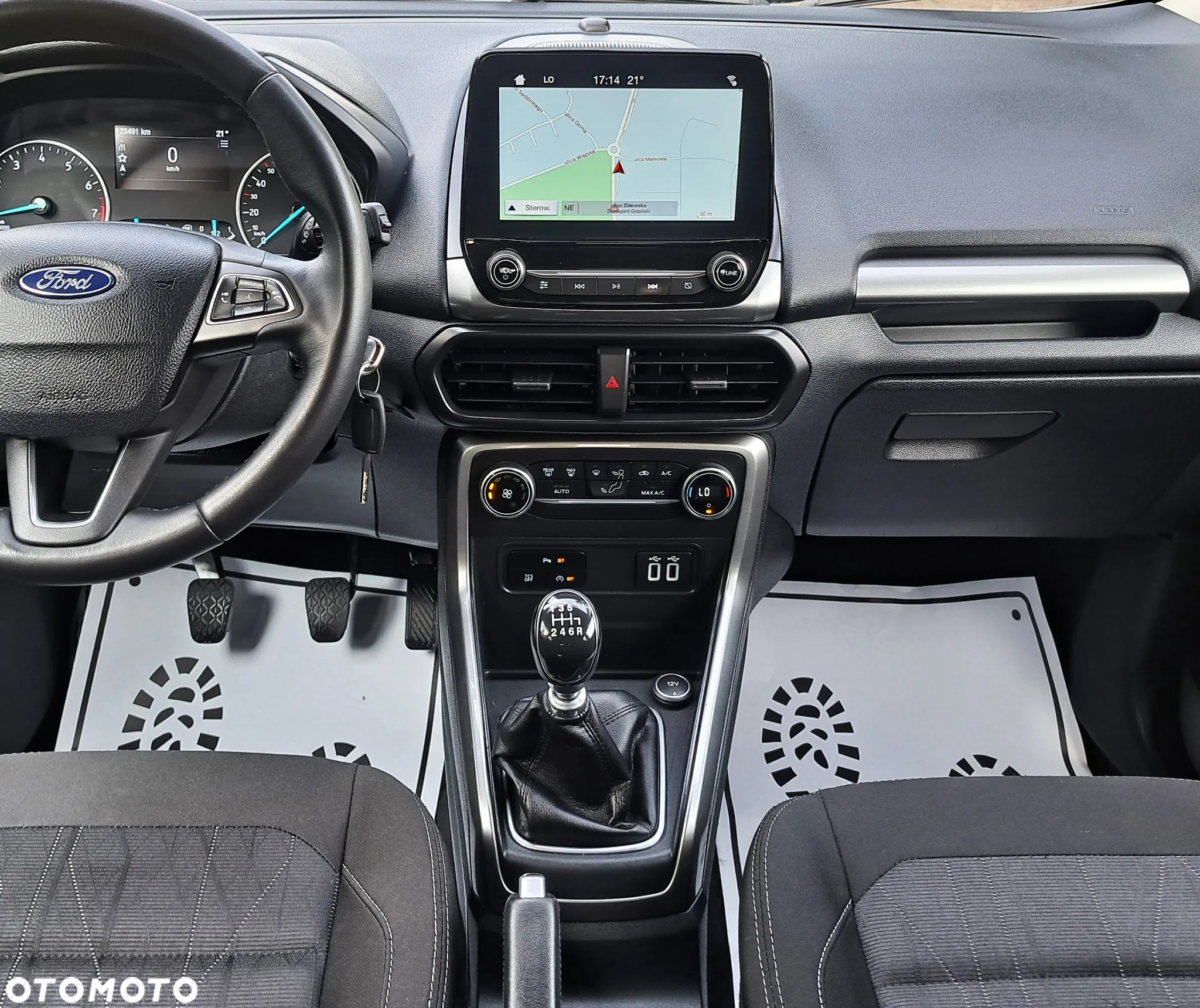 Ford EcoSport 1.0 EcoBoost TITANIUM - 33