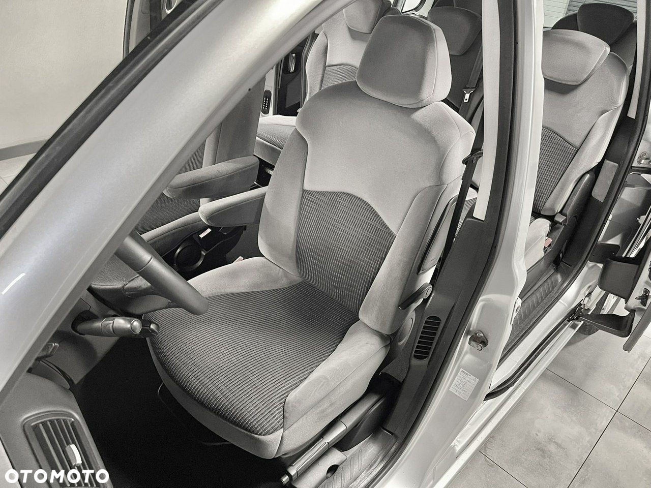 Citroën C8 2.0 HDi Exclusive - 15