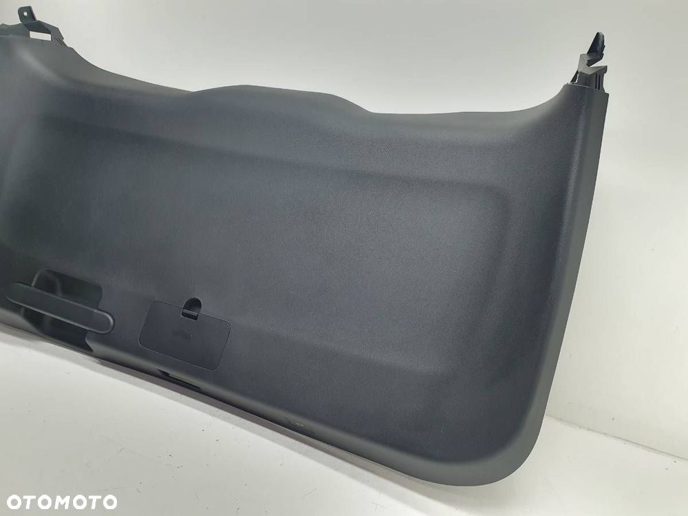 TAPICERKA BOCZEK KLAPY BAGAŻNIKA TYŁ BAIC BEIJING 7 X75 2024 - 3