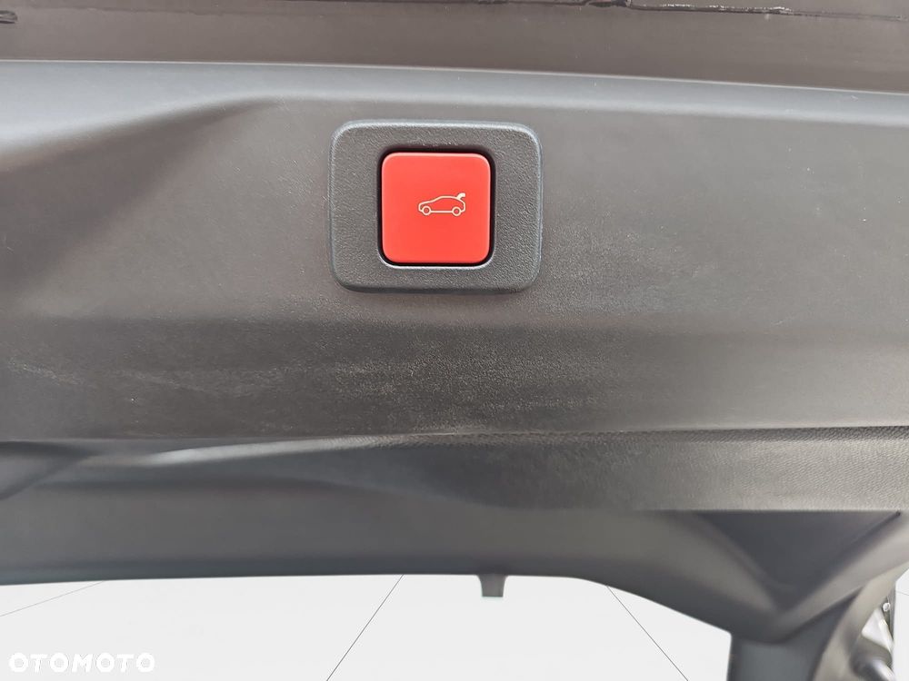 Peugeot 3008 1.2 PureTech mHEV GT S&S e-DCS6 - 25