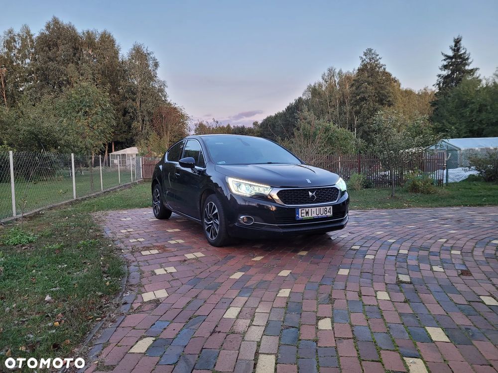 DS Automobiles DS 4 ver-1-6-bluehdi-be-chic-s-s - 3