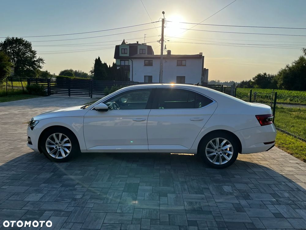 Skoda Superb 2.0 TDI Style DSG - 6