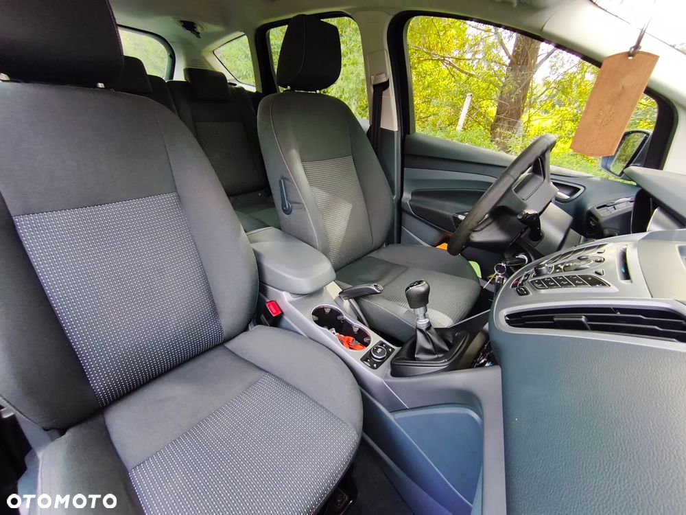 Ford C-MAX - 23