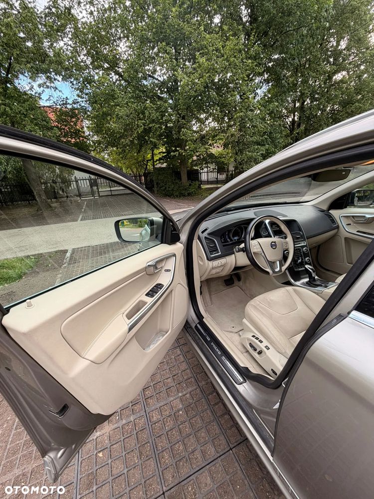 Volvo XC 60 - 15