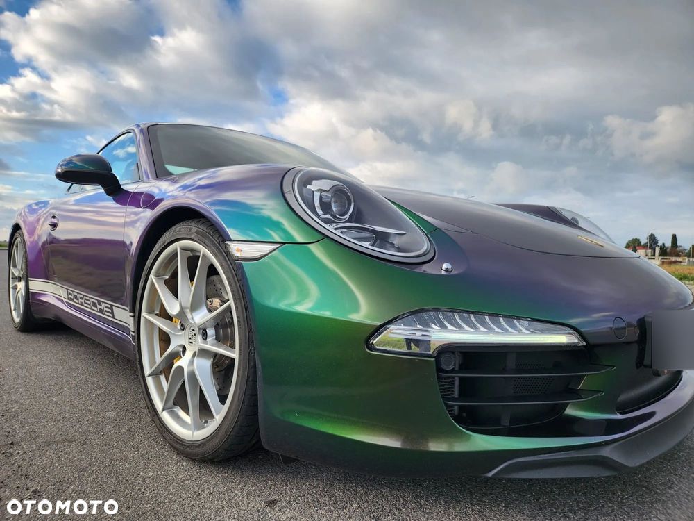 Porsche 911 Carrera S - 1