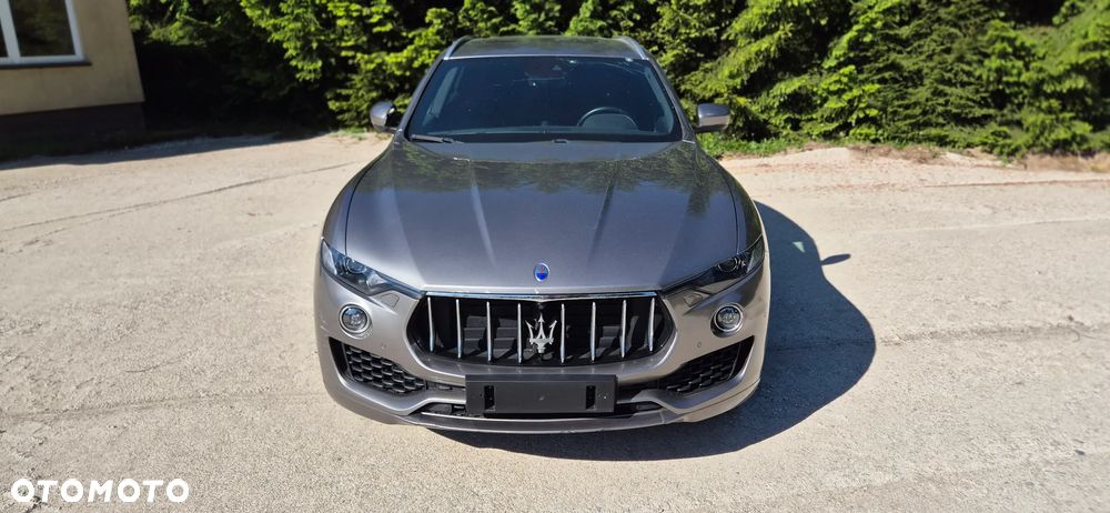 Maserati Levante - 2