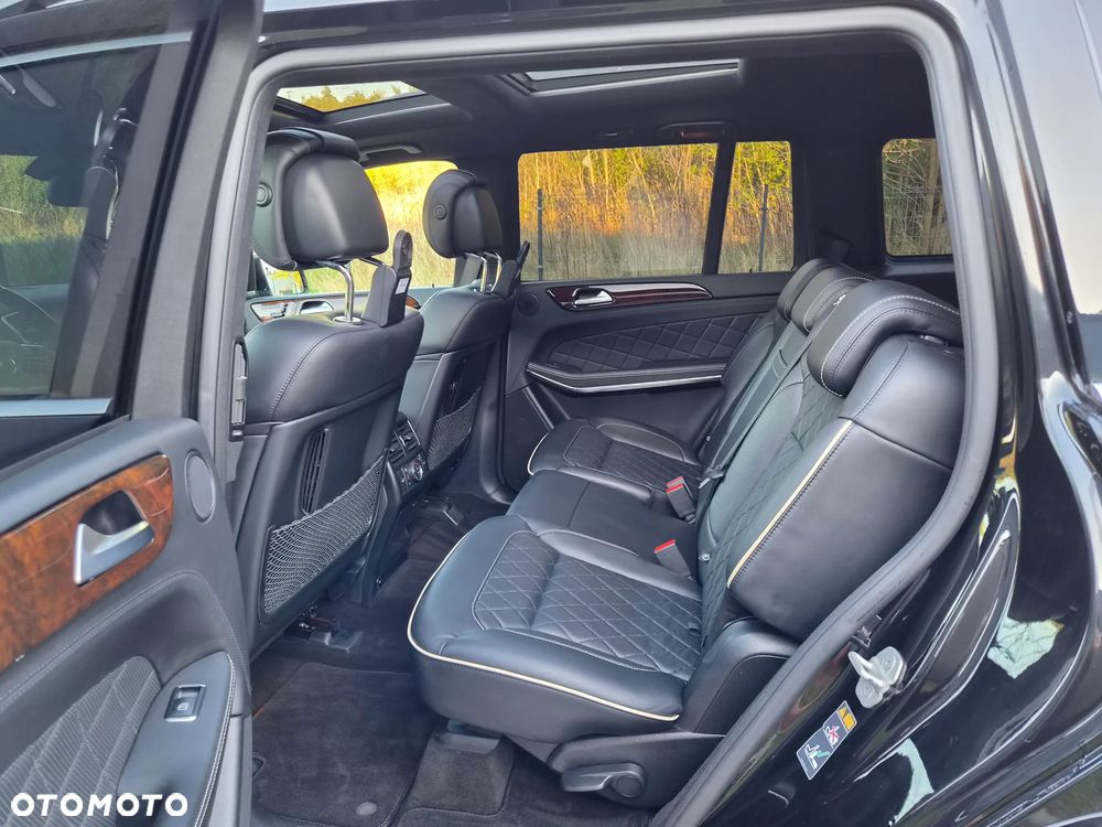 Mercedes-Benz GL - 15