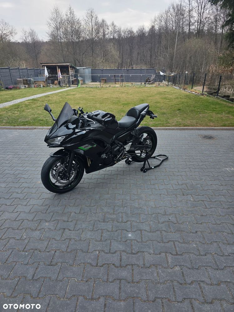Kawasaki Ninja - 2