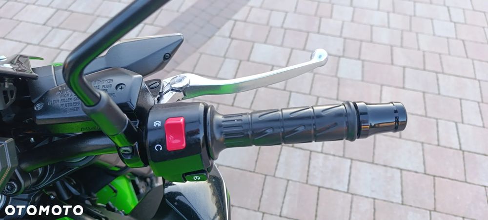 Kawasaki Z 900 - 11