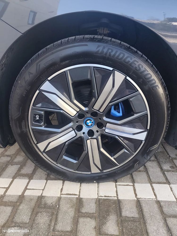 BMW iX xDrive 45 Pack Desportivo - 8