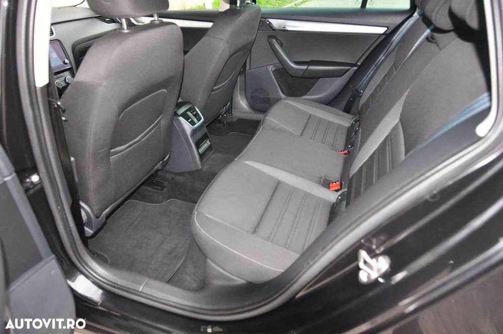 Skoda Octavia 2.0 TDI (Green tec) Ambition - 8