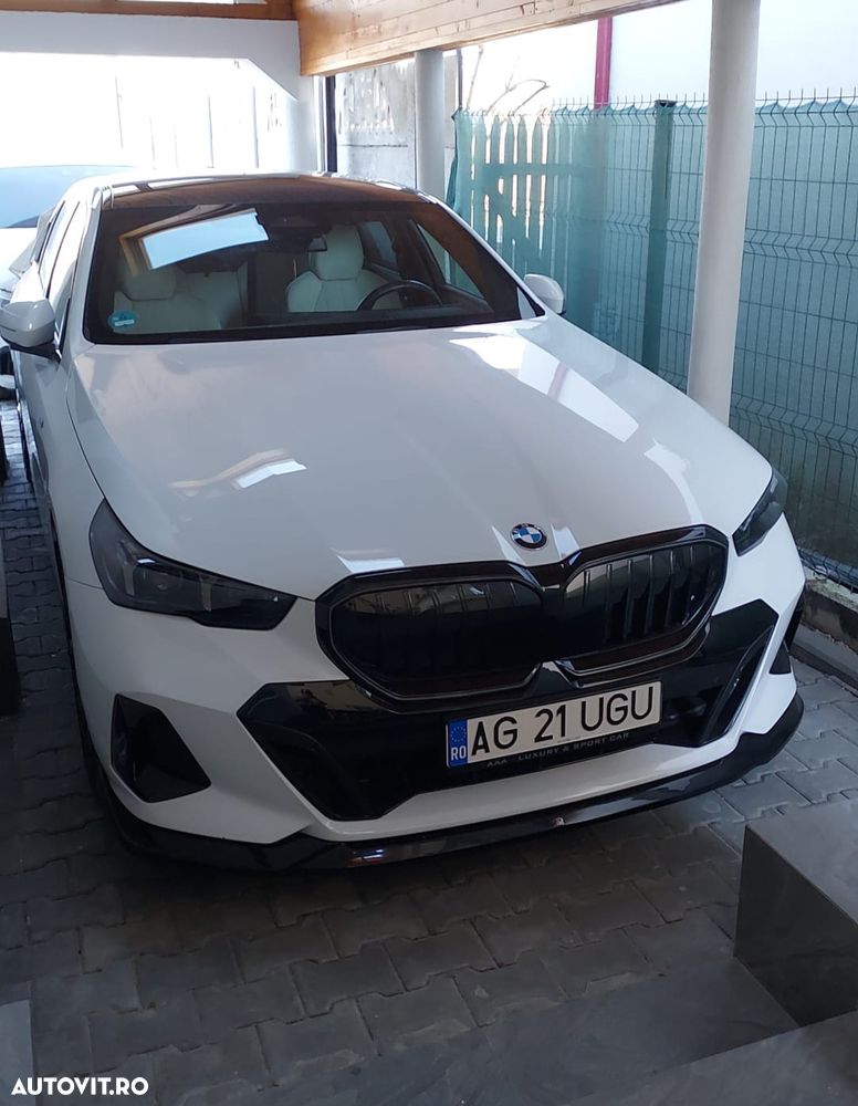 BMW Seria 5 520i AT MHEV - 2